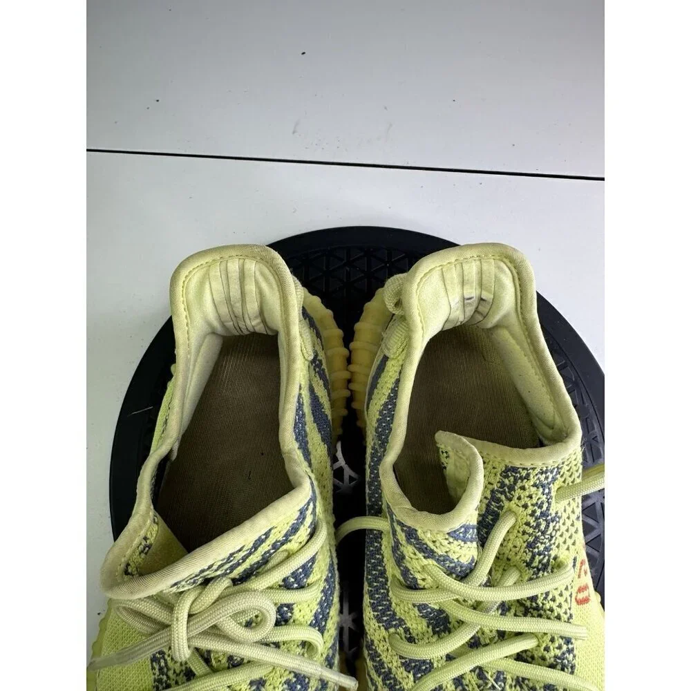 Adidas Yeezy Boost 350 V2 Low Semi Frozen Yellow Size 11 B143